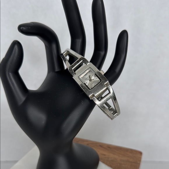 Kim Rogers Metallic Geometric Quartz Watch Untested lot W3 - Picture 1 of 6